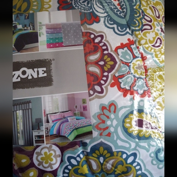 Mi Zone Asha Printed Paisley Multi 4pc Full / Queen Comforter Set - Picture 4 of 7